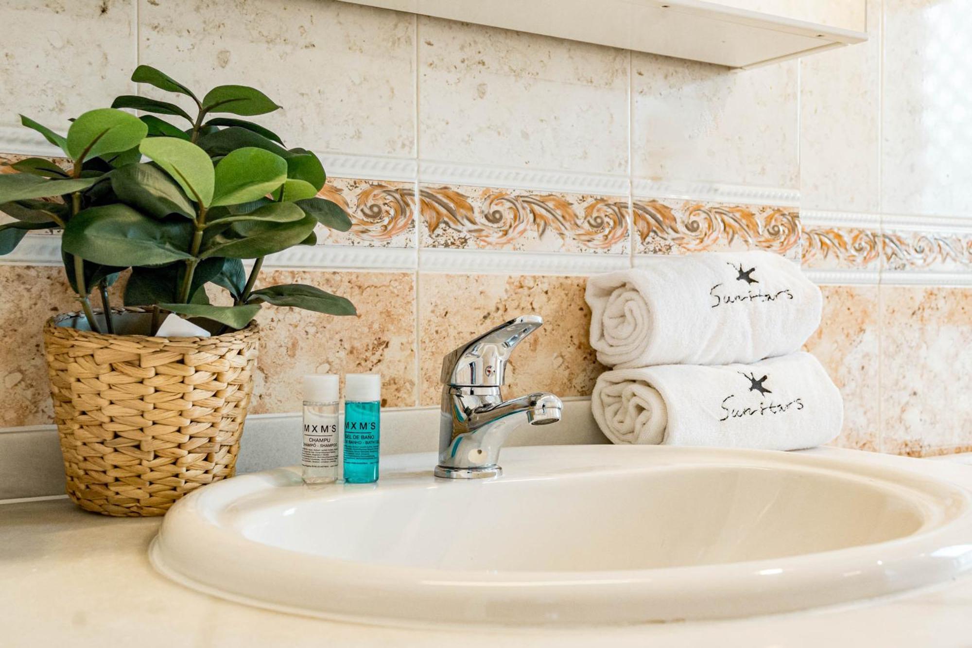 Apartment Contemporary Near Puerto Banus *
