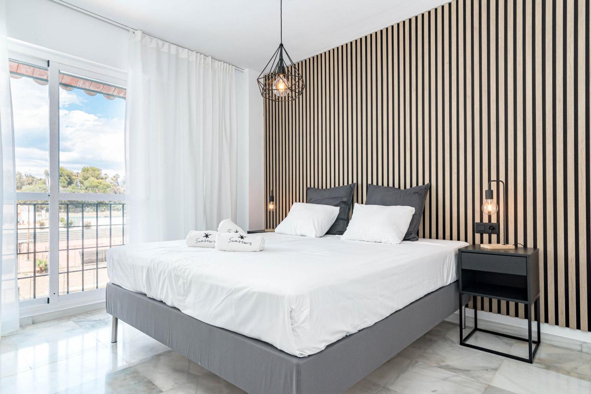 Contemporary Near Puerto Banus