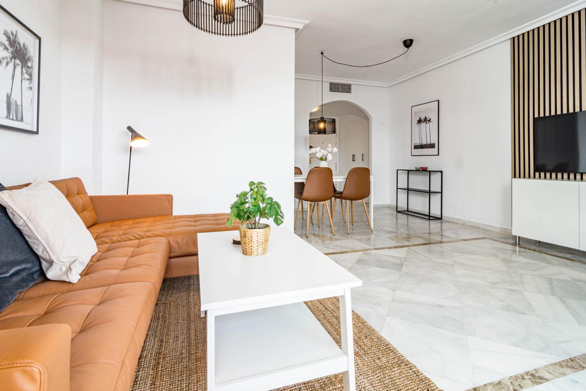 Apartment Contemporary Near Puerto Banus